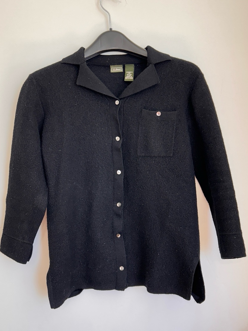 L.L. BEAN 100% WOOL BUTTON UP CARDIGAN/SWEATER